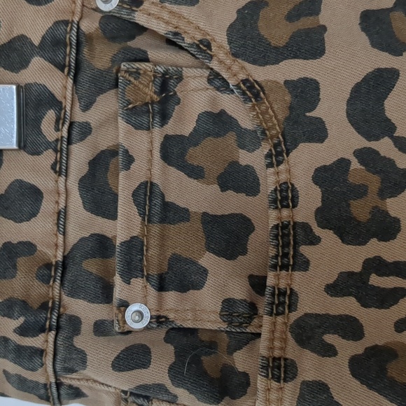 Kensie Jeans : leopard Print Denim mini Skirt NWT Size 10/30 - Picture 3 of 11